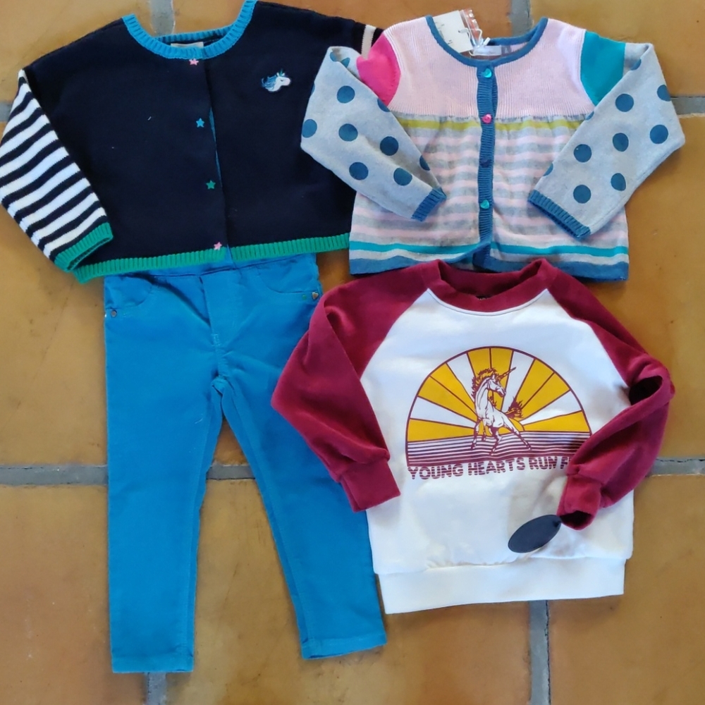 Girls size 2t gift bag